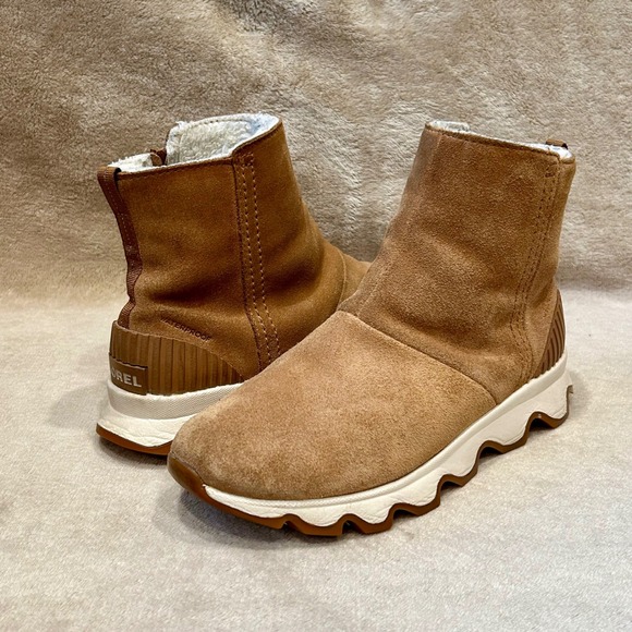 Sorel Womens Size 7 Kinetic Impact Short Boot Winter Waterproof Suede   Tan - Picture 1 of 9
